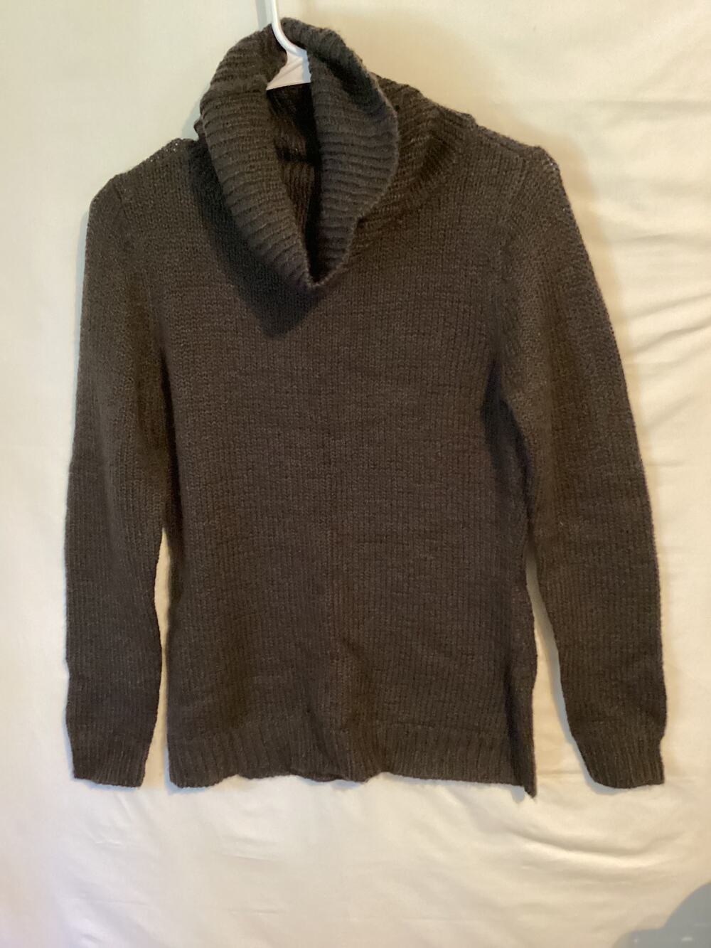 1034 NY & Company Wool Cowl Neck Knit Sweater Green Size Small